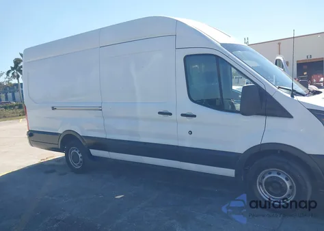 2015 Ford Transit-250 z USA, uszkodzony, nr VIN 1FTNR3XV2FKB10933